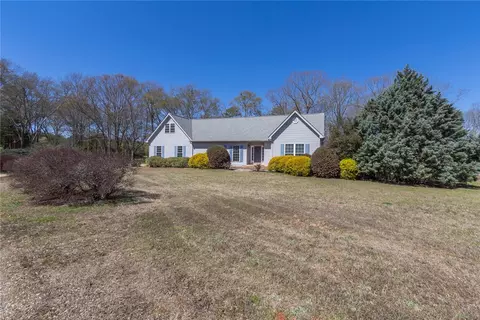 108 Pearman Dr, Pendleton, SC 29670