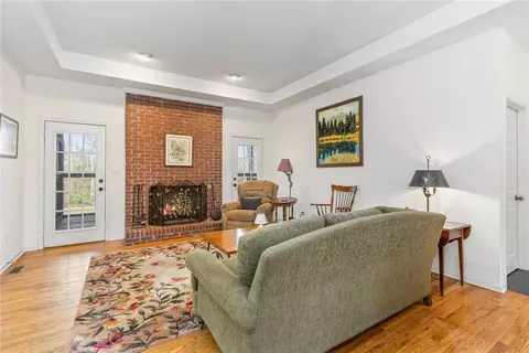 Living - 108 Pearman Dr, Pendleton, SC 29670 photo 1 of 1