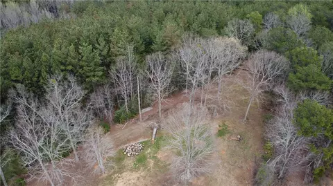 1080 Santee Dr, Walhalla, SC 29691 photo 2