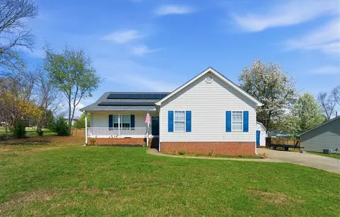 108 Meadow Hill Way, Taylors, SC 29687