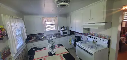 Other - 114 Hampton St, Pelzer, SC 29669 photo 4 of 9