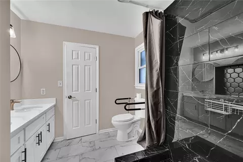 Bath - 1509 Crestview Rd, Easley, SC 29642 photo 1 of 5