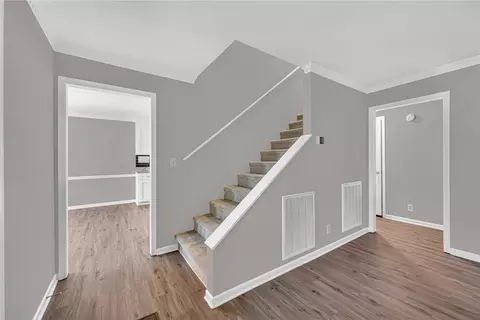 Entry Way - 1509 Crestview Rd, Easley, SC 29642 photo 1 of 3