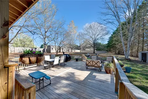 Exterior - 1509 Crestview Rd, Easley, SC 29642 photo 4 of 4