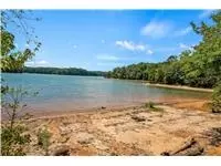 204 Holly Dr, Westminster, SC 29693 photo 6
