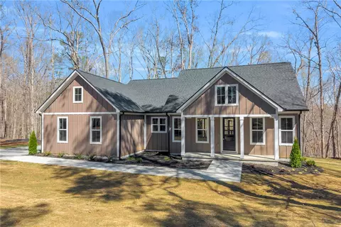 1201 Stillwater Dr, Seneca, SC 29672