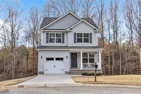 220 Joes Ct, Easley, SC 29642