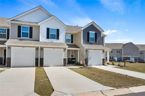 561 Brasstown Ct, Pendleton, SC 29670 photo 3
