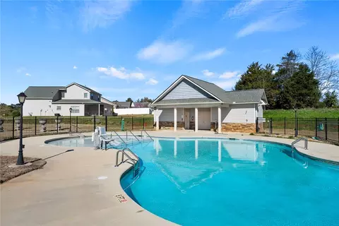 561 Brasstown Ct, Pendleton, SC 29670 photo 2