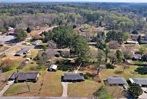View/Area - 1055 Skyline Dr, Toccoa, GA 30577 photo 4 of 5