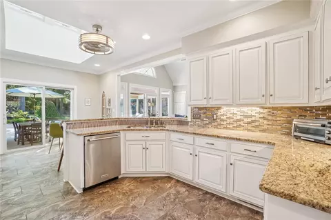 102 Lockmere Ct, Easley, SC 29642 photo 15