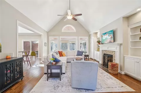 102 Lockmere Ct, Easley, SC 29642 photo 7