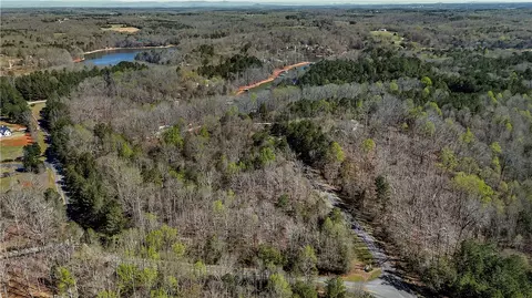 3 271 Coneross Pt, Seneca, SC 29678 photo 2