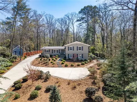 210 Riggs Dr, Clemson, SC 29631