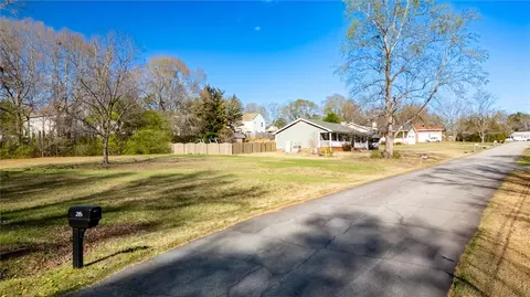 217 Walter St, Easley, SC 29642 photo 8