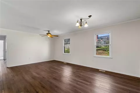 106 Ross Dr, Starr, SC 29684 photo 8