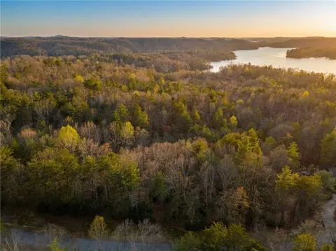 107 Bell Flower Dr, Sunset, SC 29685