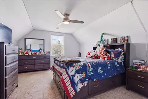 Bedroom - 1312 Falcons Dr, Walhalla, SC 29691 photo 3 of 4