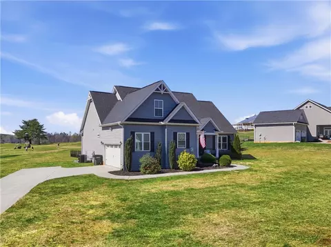 Exterior - 1312 Falcons Dr, Walhalla, SC 29691 photo 3 of 8
