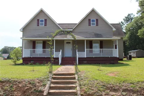 295 Dorn St, Westminster, SC 29693