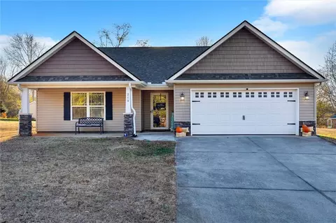 210 Rhoe Cir, Anderson, SC 29621