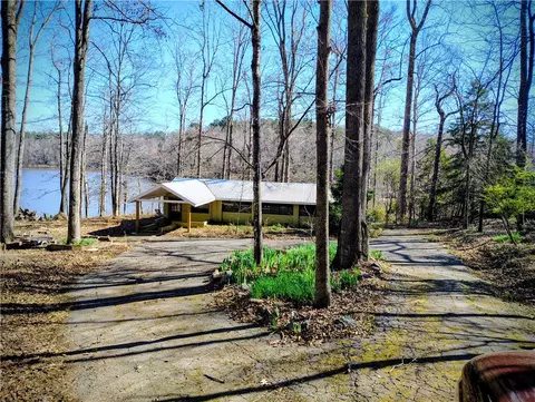 144 Latham Dr, Anderson, SC 29621