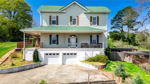 2 Anderson St, Piedmont, SC 29673