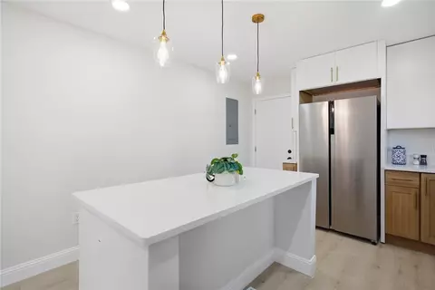 Kitchen - 209 Pine St, Seneca, SC 29678 photo 5 of 6