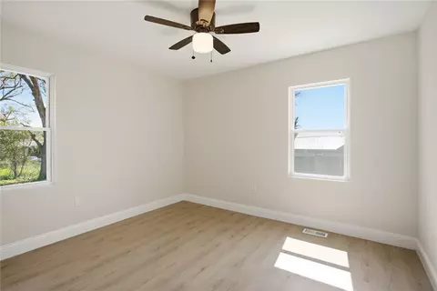 Bedroom - 209 Pine St, Seneca, SC 29678 photo 4 of 4