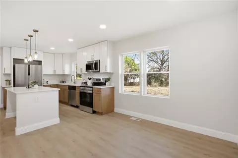 Kitchen - 209 Pine St, Seneca, SC 29678 photo 6 of 6