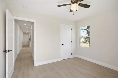 Entry Way - 209 Pine St, Seneca, SC 29678 photo 3 of 3