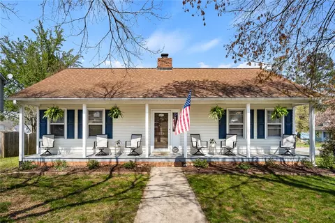 125 Court Dr, Easley, SC 29642