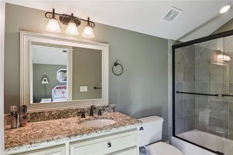 Bath - 118 Steele Ct, Sunset, SC 29685 photo 7 of 7