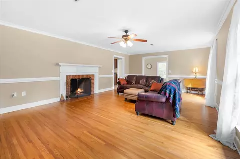 Living - 102 Cherokee Rd, Clemson, SC 29631 photo 1 of 8