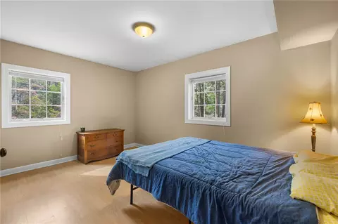 Bedroom - 102 Cherokee Rd, Clemson, SC 29631 photo 4 of 6