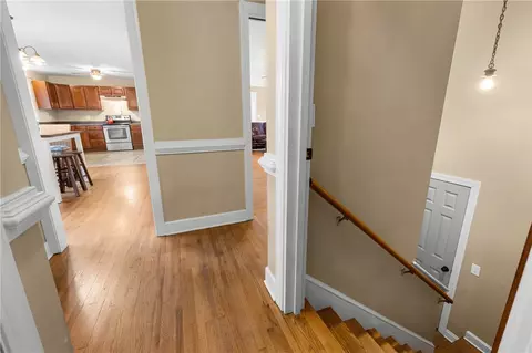 Entry Way - 102 Cherokee Rd, Clemson, SC 29631 photo 4 of 5