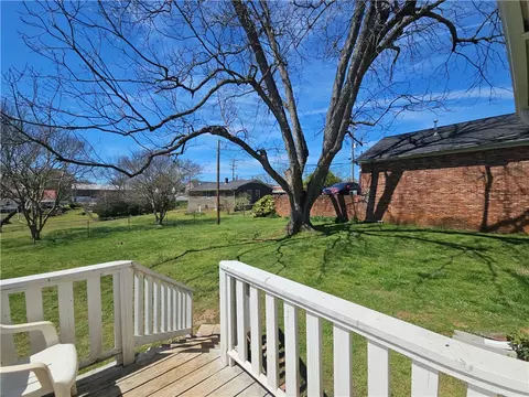 Exterior - 208 Pendelton St, Pickens, SC 29671 photo 2 of 9