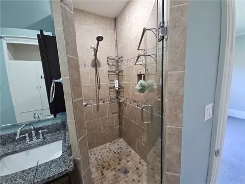 Bath - 208 Pendelton St, Pickens, SC 29671 photo 1 of 2