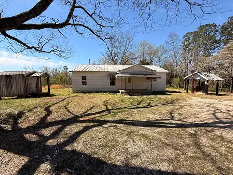 140 Davis Hill Rd, West Union, SC 29696