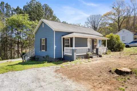 302 Lucky St, Easley, SC 29640