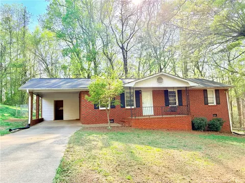 516 Carole Ave, Anderson, SC 29625