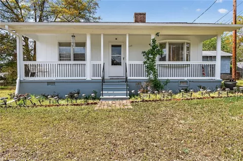 155 Farrs Bridge Rd, Pickens, SC 29671