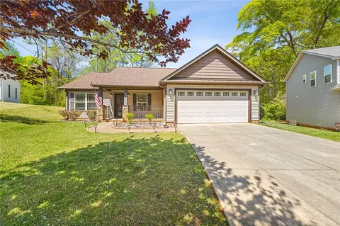 113 Crofton Ct, Easley, SC 29642