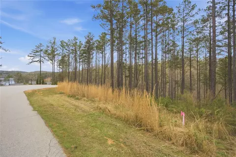 154 Bailey St, Six Mile, SC 29682