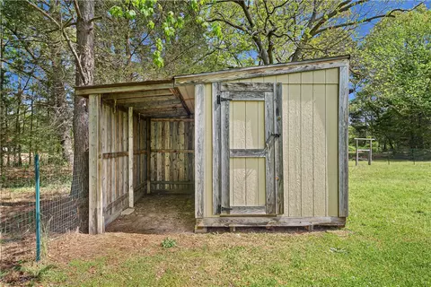 Exterior - 236 Clardy Rd, Pelzer, SC 29669 photo 5 of 11