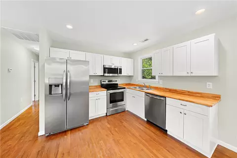 Kitchen - 236 Clardy Rd, Pelzer, SC 29669 photo 1 of 2