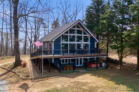 128 Freds Summit Pl, Mountain Rest, SC 29664