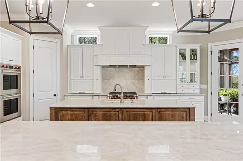 Kitchen - 418 Augusta Way, Sunset, SC 29685 photo 3 of 4