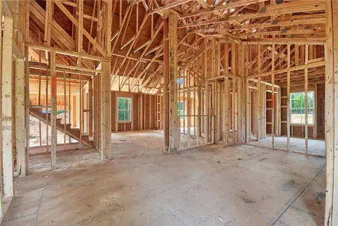 Entry Way - 104 Albert Dr, Honea Path, SC 29654 photo 5 of 10