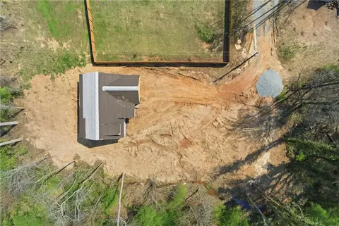 View/Area - 104 Albert Dr, Honea Path, SC 29654 photo 2 of 8
